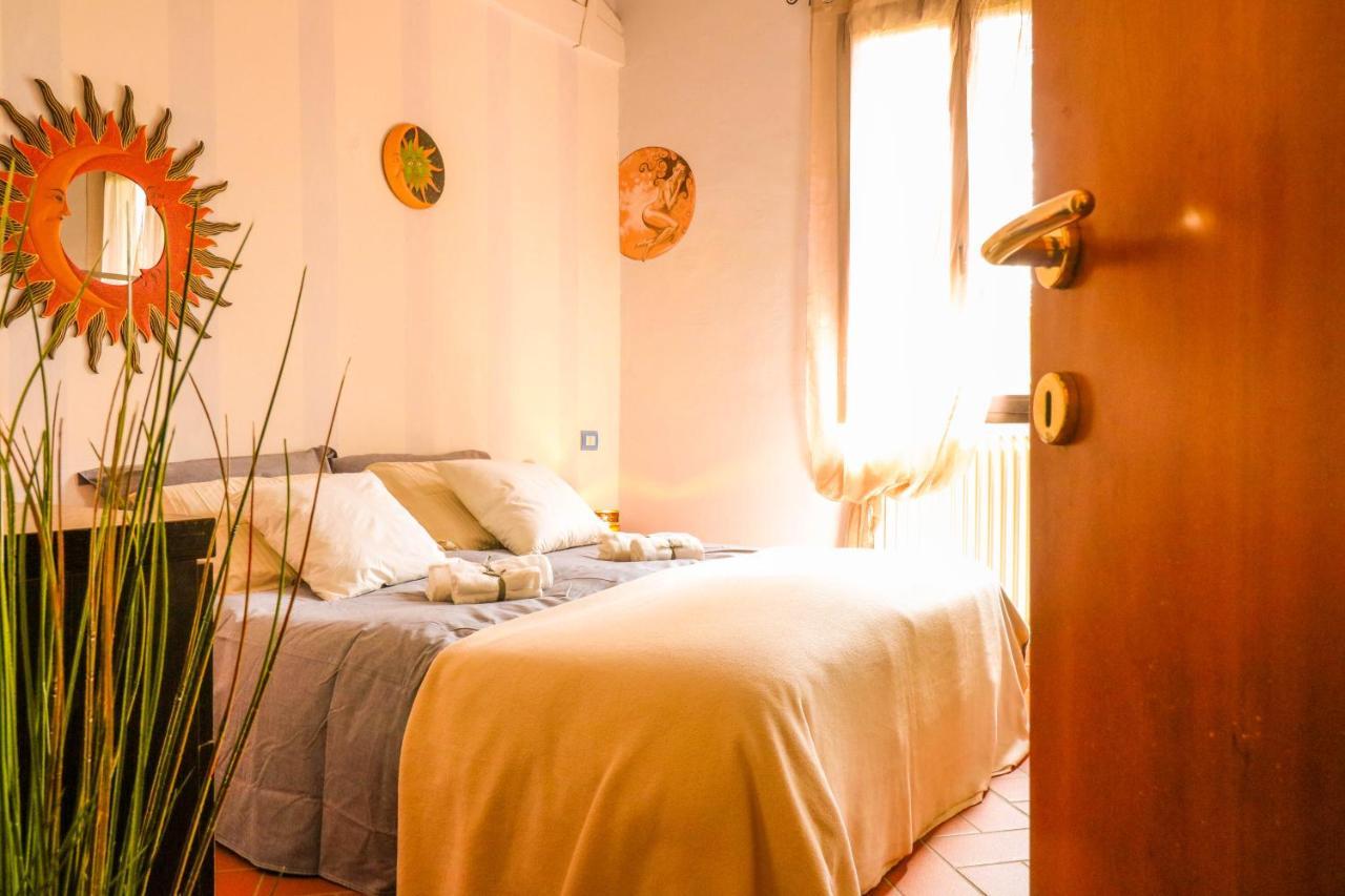 Вилла Casale Val D' Orcia- Relax E Lusso In Piscina Торрита-ди-Сьена Экстерьер фото