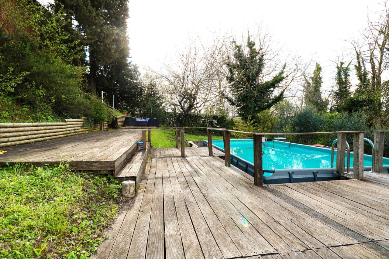 Вилла Casale Val D' Orcia- Relax E Lusso In Piscina Торрита-ди-Сьена Экстерьер фото