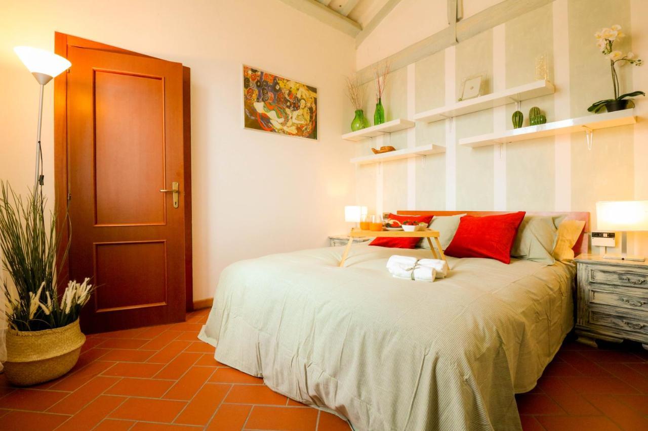 Вилла Casale Val D' Orcia- Relax E Lusso In Piscina Торрита-ди-Сьена Экстерьер фото